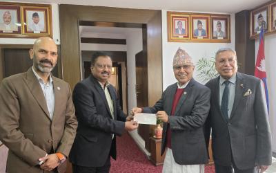 नेपाल लाइफद्वारा भौतिक पूर्वाधार पुर्ननिर्माण कोषमा रु. १ करोड ५० लाखको सहयोग